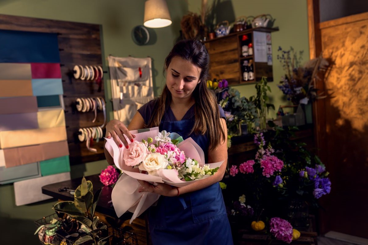 Why Buying Flowers from a Boutique is Better Than a Supermarket